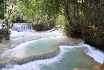 Khaung Si waterfall